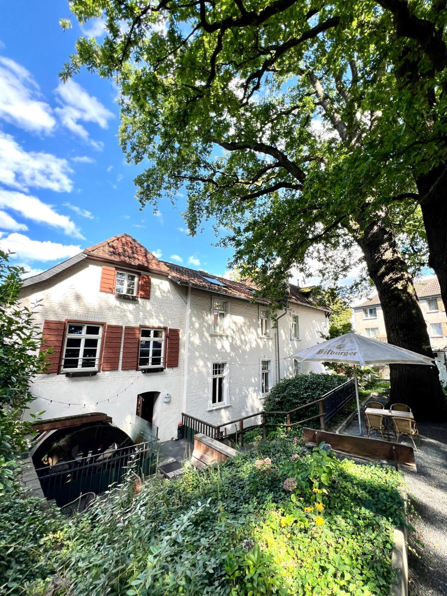 Historischer Gasthof Kaisermuehle - Hotel & Restaurant Viersen Zentrum ภายนอก รูปภาพ